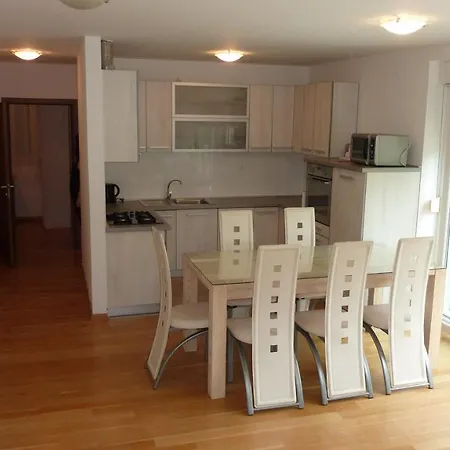 Rita Exclusive With Parking *