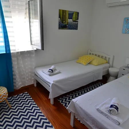 Rita Exclusive With Parking *