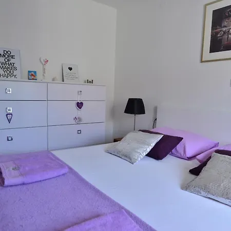 Rita Exclusive With Parking *