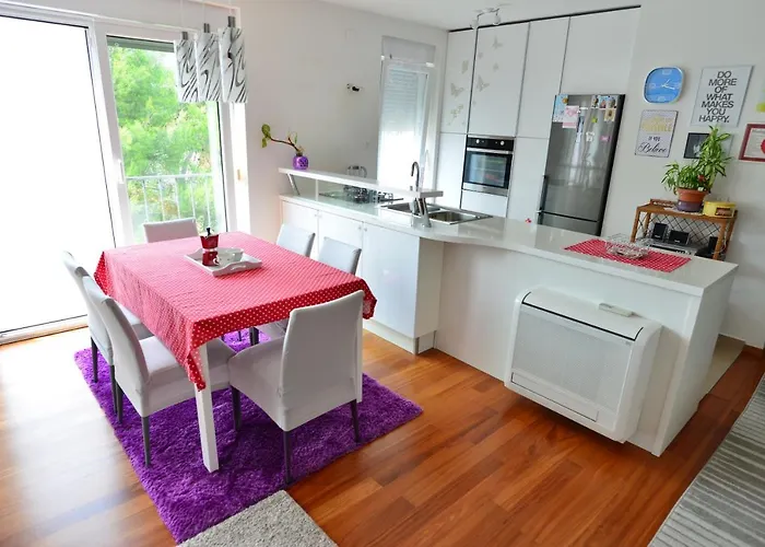 Rita Exclusive With Parking Apartament Zadar